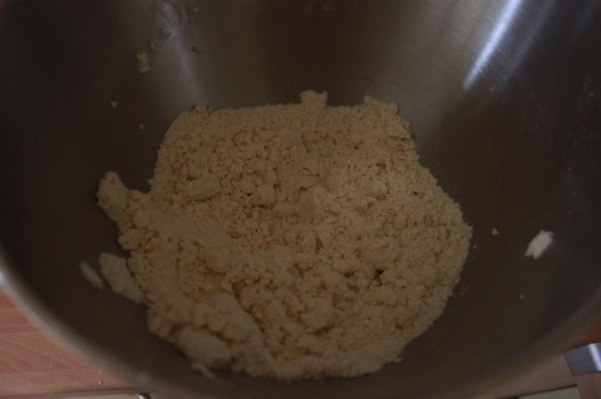 Work the butter, flour, sugar and salt until a breadcumb consistency